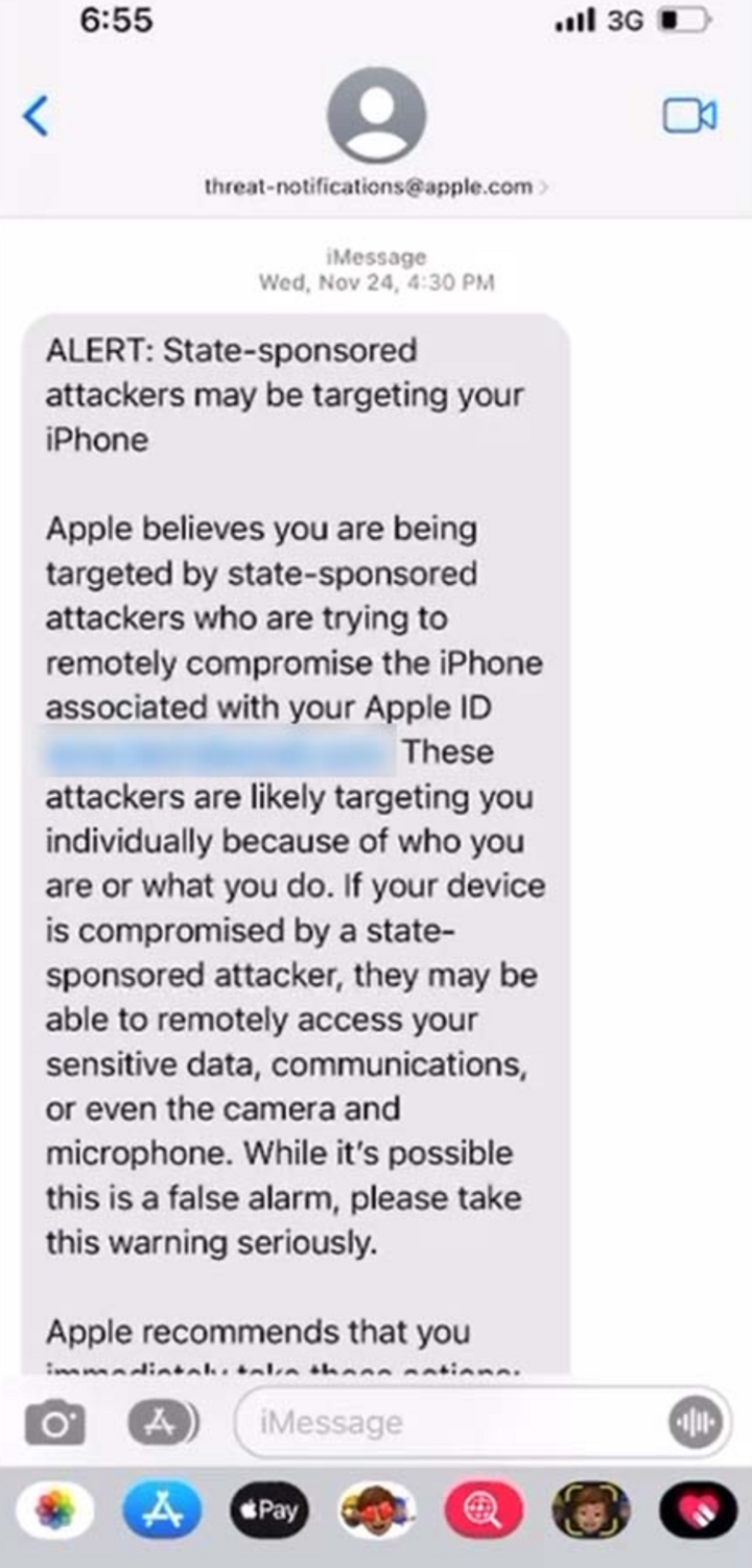  Mẫu tin nhắn được Apple gửi đi để cảnh báo một số người dùng về phần mềm gián điệp. Hãng nói rằng cảnh báo này vẫn có thể là sai, nhưng yêu cầu người dùng xem xét nghiêm túc. (Ảnh: X) 