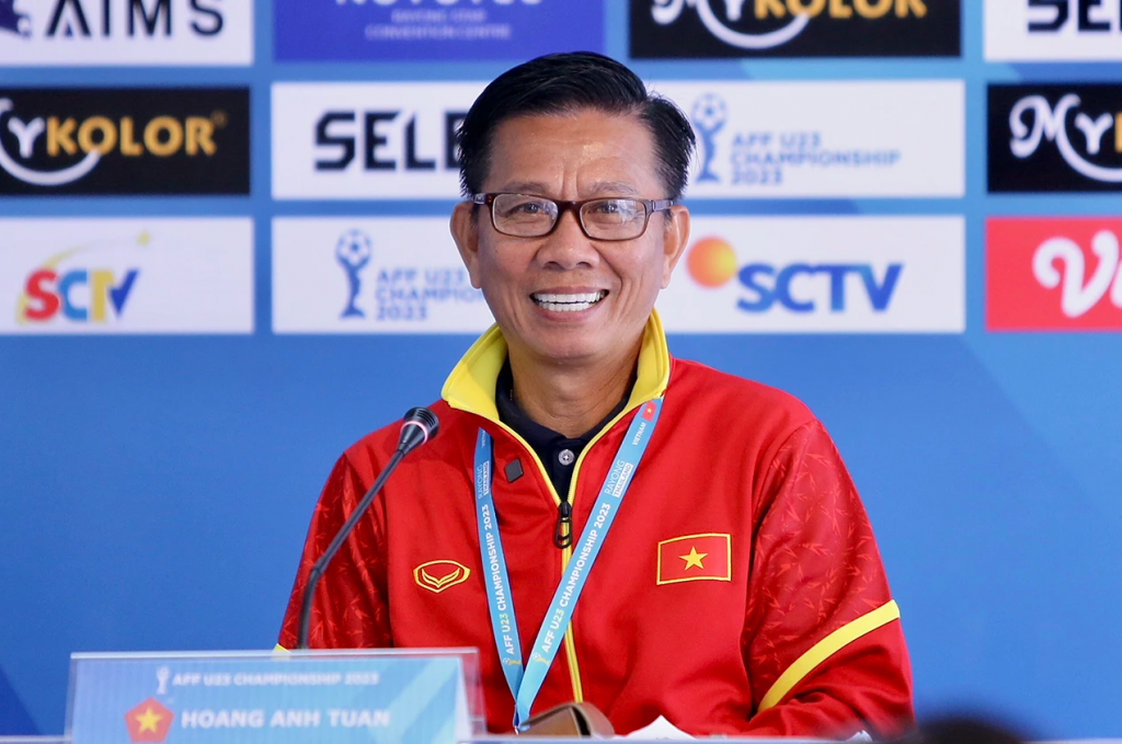  HLV Hoàng Anh Tuấn chốt danh sách U23 Việt Nam tham dự vòng chung kết U23 châu Á 2024. (Ảnh: TNO)