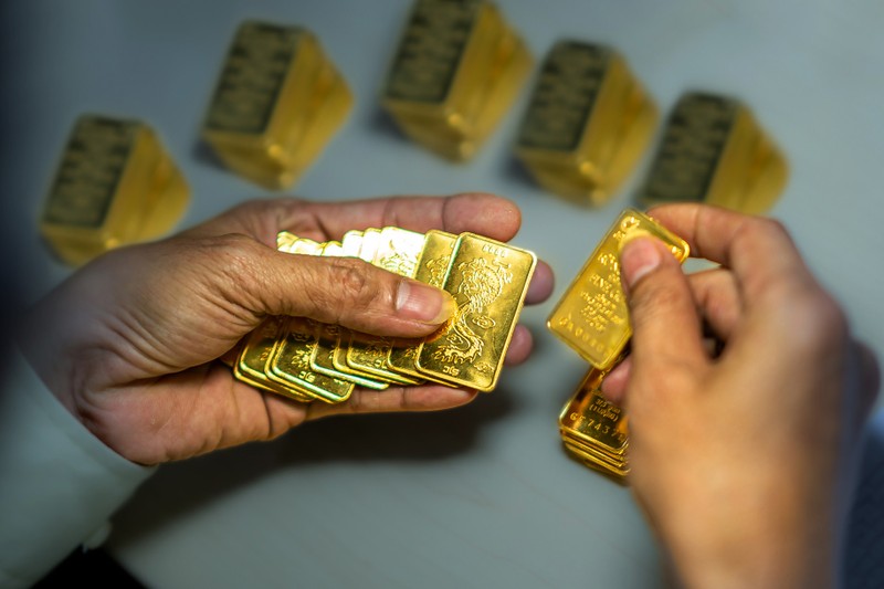   Loại bỏ độc quyền vàng có thể giúp giảm giá vàng về bằng với thế giới