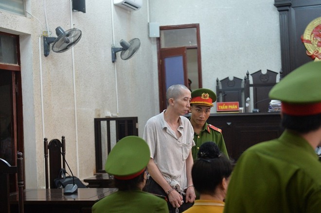  Bùi Văn Công - một trong các hung thủ sát hại nữ sinh giao gà.