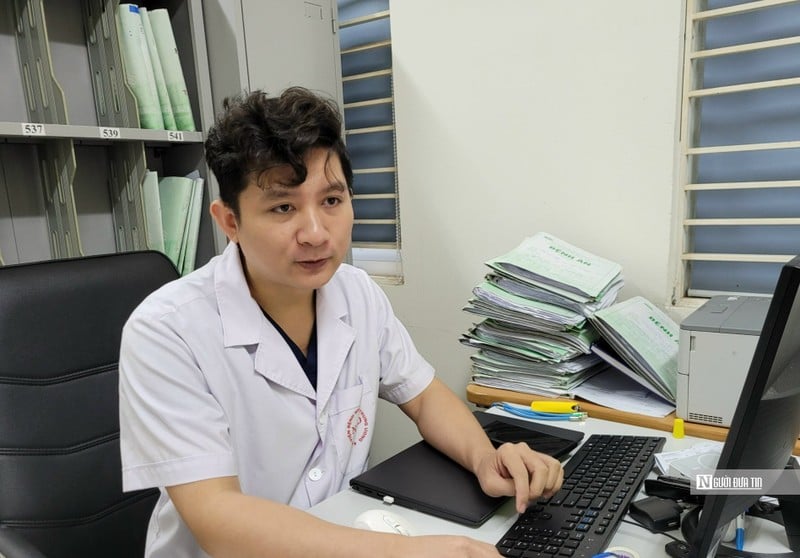  Bác sĩ Lê Văn Thiệu- Khoa Nhiễm khuẩn tổng hợp, Bệnh viện Bệnh Nhiệt đới Trung ương.