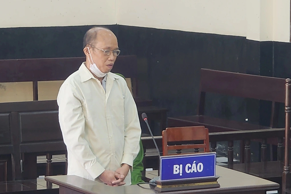  Bị cáo Nguyễn Như Anh Tuấn tại tòa (Ảnh: Dân Trí)