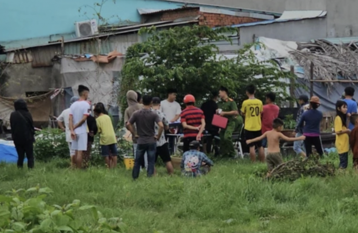  Công an phong tỏa hiện trường để làm rõ nguyên nhân - Ảnh: Báo Công an Nhân dân