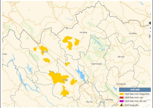  Bản đồ nguy cơ lũ quét, sạt lở đất đá trên các khu vực (Ảnh: TTKTTV).