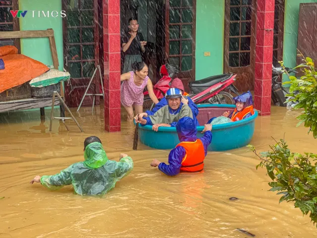  Tỉnh Quảng Bình yêu cầu các đơn vị, địa phương triển khai phương án đảm bảo an toàn tính mạng và tài sản cho người dân tại vùng bị ngập lụt - Ảnh: VTV.vn