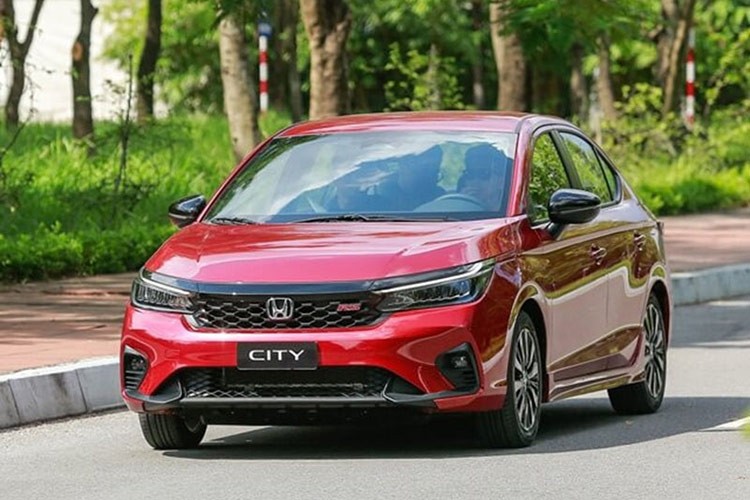  Với doanh số cộng dồn đạt 7.741 xe trong năm 2024, Honda City tiếp tục cho thấy sức hút trong phân khúc.  