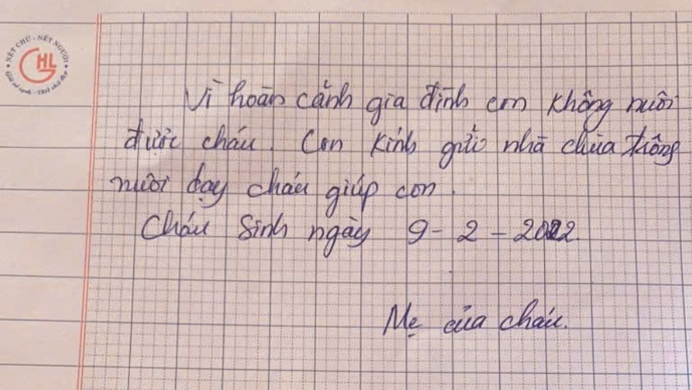  Mảnh giấy của người mẹ để lại nhờ nhà chùa nuôi giúp con gái - Ảnh: Báo Sức khỏe và Đời sống