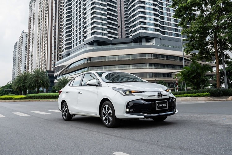  Toyota Việt Nam giảm giá loạt ôtô, 