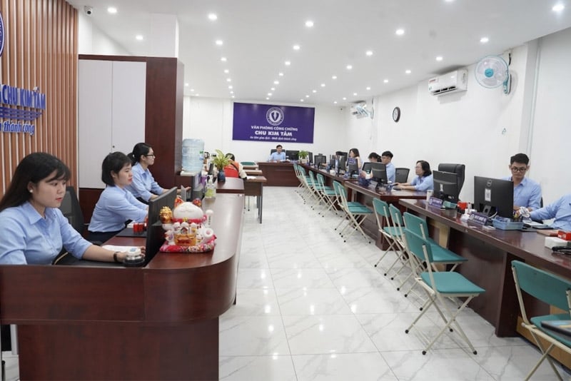 Công chứng điện tử sẽ được áp dụng từ ngày 1/7/2025, tạo cơ sở pháp lý cho chuyển đổi số hoạt động công chứng. Ảnh: T.L