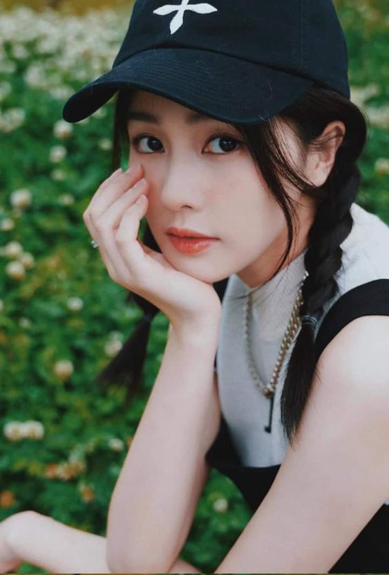 Sự nghiệp của người tuổi Tý sẽ thuận lợi khi bản mệnh có cơ hội gặp gỡ và kết giao với nhiều người hơn - Ảnh minh họa: Internet