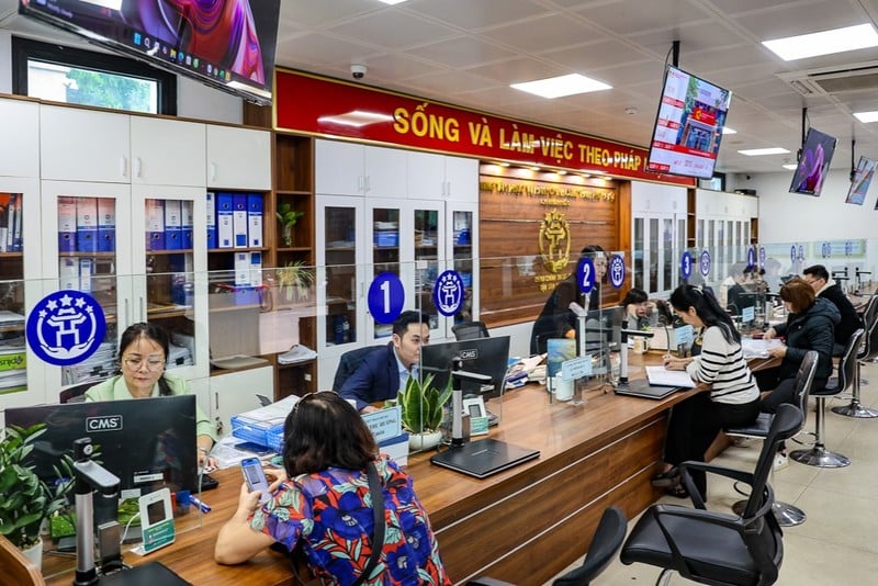 Chính phủ sửa quy định về kiểm tra, xử lý kỷ luật trong thi hành pháp luật về xử lý vi phạm hành chính. Ảnh: TTXVN.