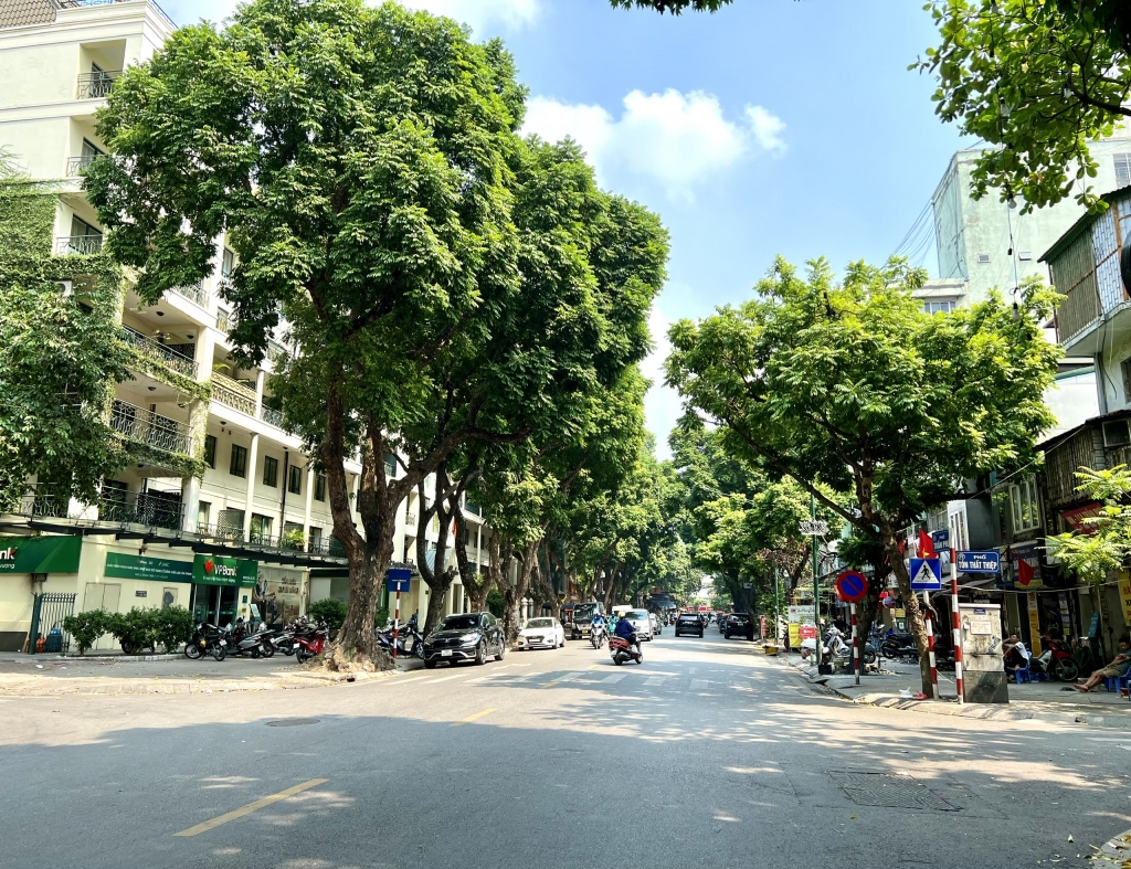 Dự báo thời tiết 7/5: miền Bắc, miền Trung nắng nóng cục bộ; miền Nam ngày nắng, gió nhẹ. Ảnh: Vân Lê