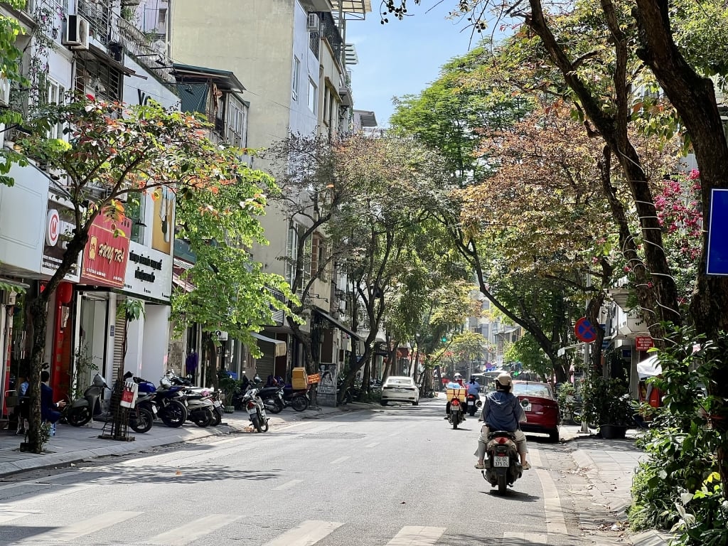 Dự báo thời tiết 9/5: Bắc Bộ nắng nóng, chiều tối có mưa; Trung Bộ nắng nóng gay gắt. Ảnh: Vân Lê