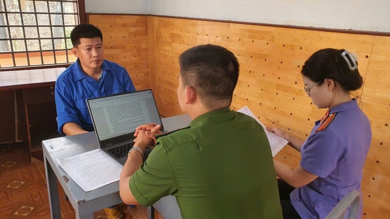 Đối tượng Bạch Biên Hòa tại cơ quan điều tra