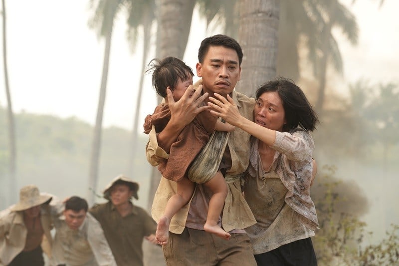 Lật mặt tái hiện bối cảnh kháng chiến. Ảnh: ĐPCC