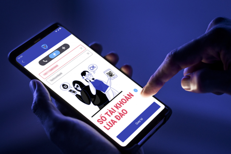 Người dân có thể tải miễn phí phần mềm nTrust về điện thoại. (Ảnh: Báo Công an Nhân Dân).