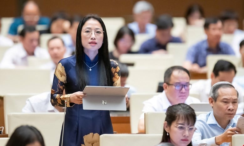 ĐBQH Trần Khánh Thu.