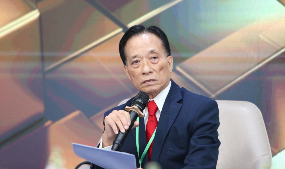 TS Nguyễn Trí Hiếu.
