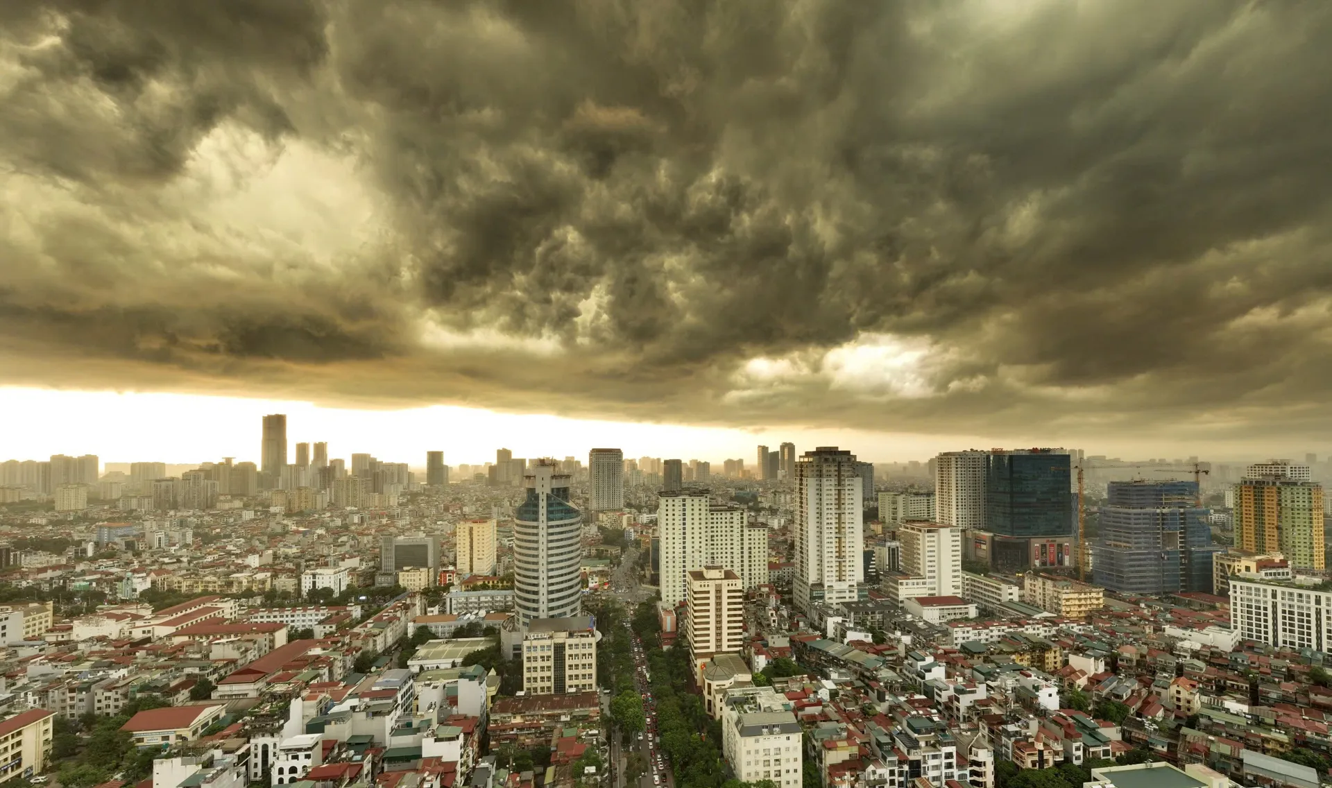 Dự báo thời tiết ngày 16/5/2025: Miền Bắc, Hà Nội ngày nắng, chiều tối mưa rào và dông. Ảnh minh họa (Phạm Hùng)