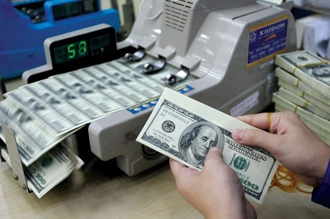 Đồng USD nối dài đà tăng. Ảnh: Int
