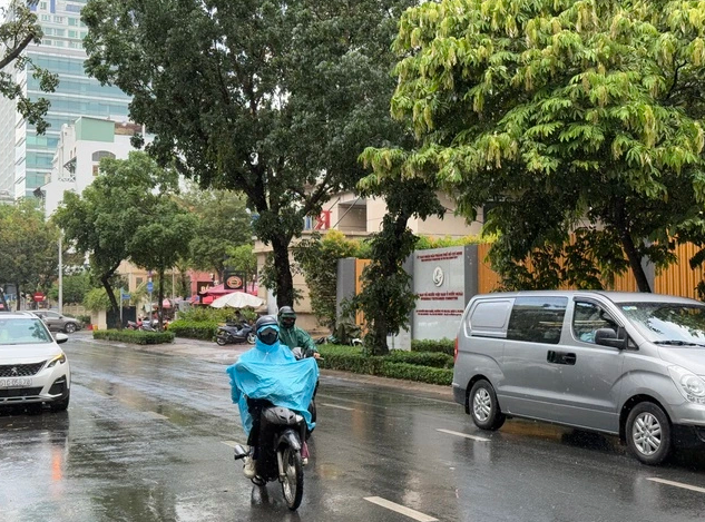 Dự báo đến chiều tối, mưa sẽ to hơn và nhiều nơi xuất hiện mưa hơn - Ảnh: Báo Thanh Niên