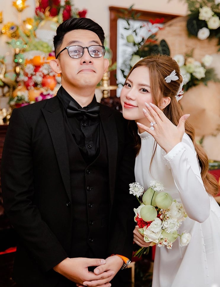 Tống Đông Khuê và bạn gái cũ tên Đ.T.N.