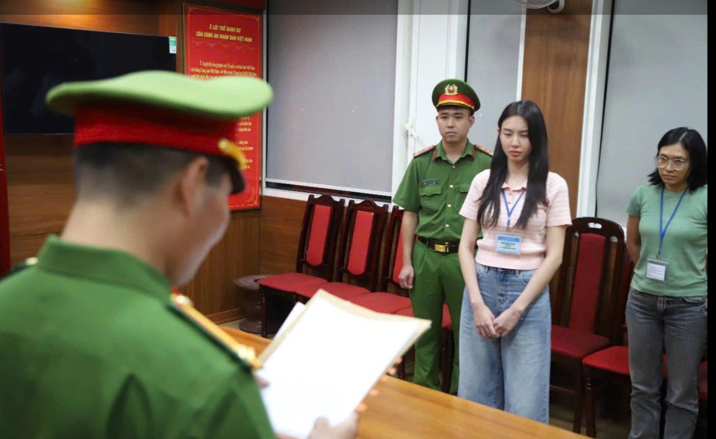 Hoa hậu Thùy Tiên bị bắt