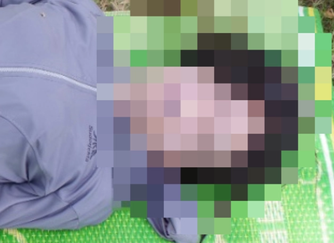  Công an TP Đà Nẵng phát thông báo tìm tung tích thi thể nữ giới trôi trên sông Hàn - Ảnh: Báo Sức khỏe và Đời sống