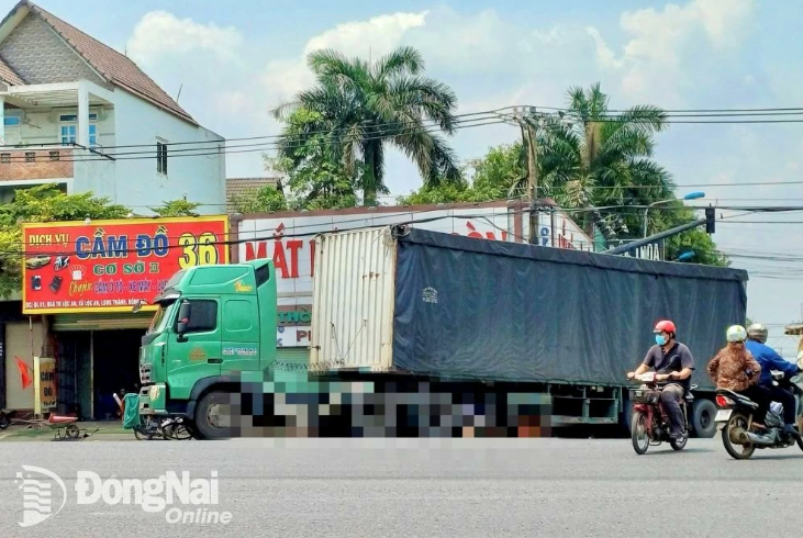  Hiện trường vụ tai nạn giao thông - Ảnh: Báo Đồng Nai