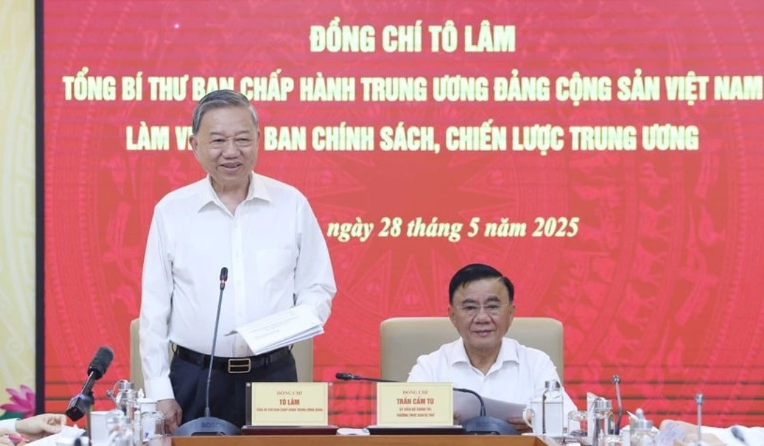 Tổng Bí thư Tô Lâm phát biểu chỉ đạo tại buổi làm việc. Ảnh: TTXVN