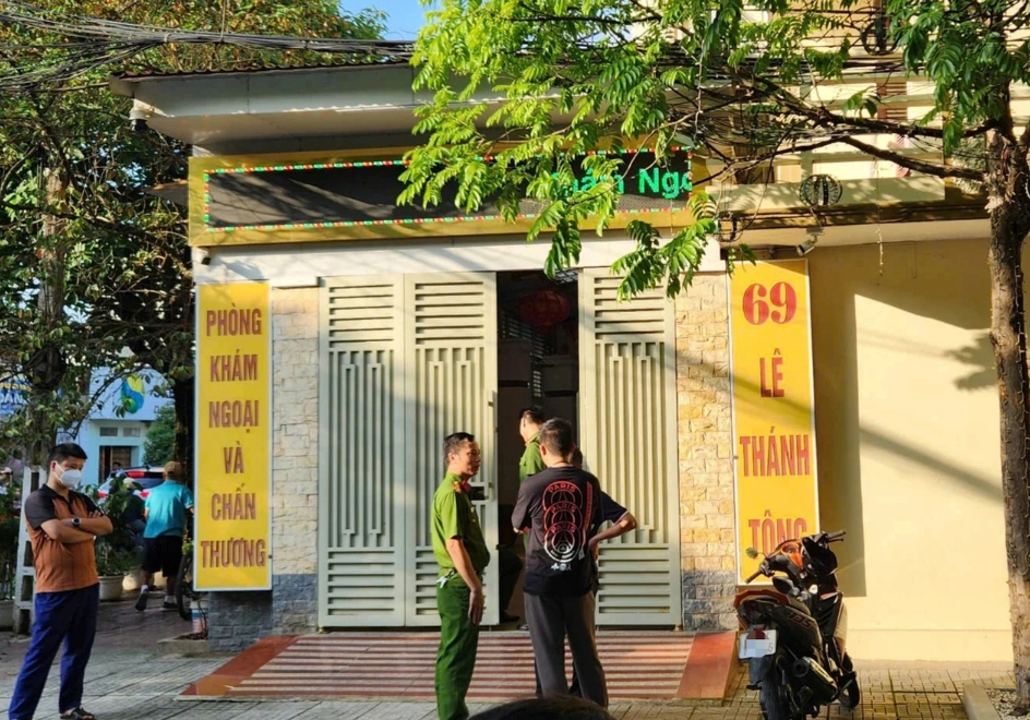 Phòng khám nơi xảy ra vụ việc - Ảnh: Báo Dân trí