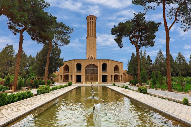 Badgir dài 34 mét trong khu vườn Dolat Abad, Iran/Nguồn: Getty