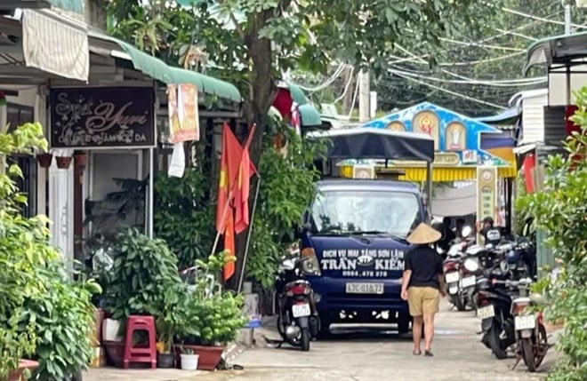 Khu vực nhà nơi anh V.N.H.A được phát hiện tử vong - Ảnh: Báo Lao Động