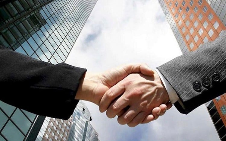 Giữa nhà báo và doanh nhân tồn tại một mối quan hệ mang tính tương hỗ sâu sắc.