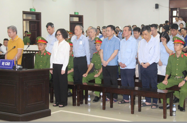 Các bị cáo tại tòa. Ảnh: MH