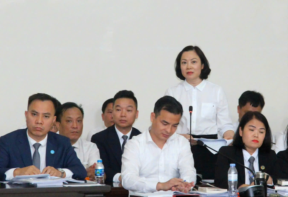 Các luật sư tại tòa. Ảnh: MH