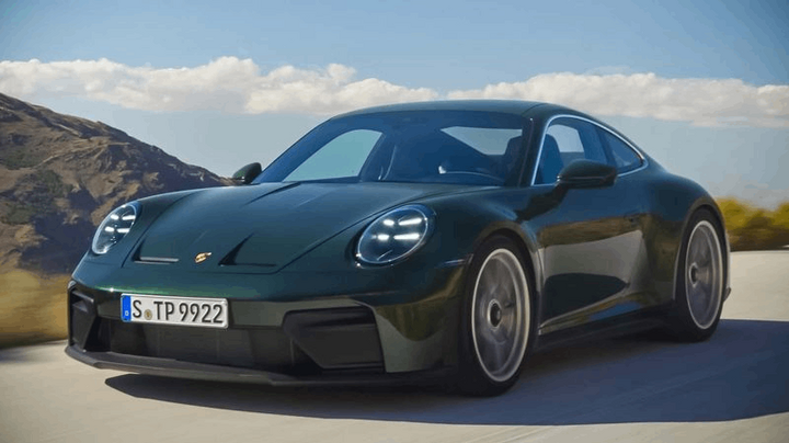 Cập nhật bảng giá ô tô Porsche mới nhất tháng 7/2025. Nguồn: Porsche