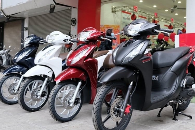  Xe máy: Mức thu là 2%. Đối với xe máy nộp lệ phí trước bạ lần thứ 2 trở đi được áp dụng mức thu là 1%