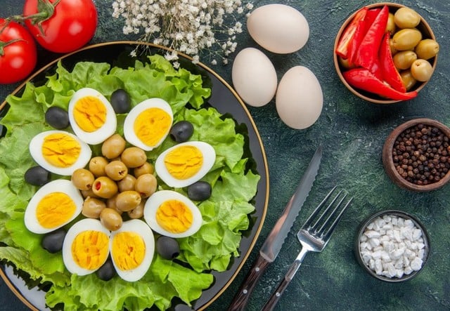  Ăn trứng như một bữa sáng lành mạnh hỗ trợ giảm cân hiệu quả.