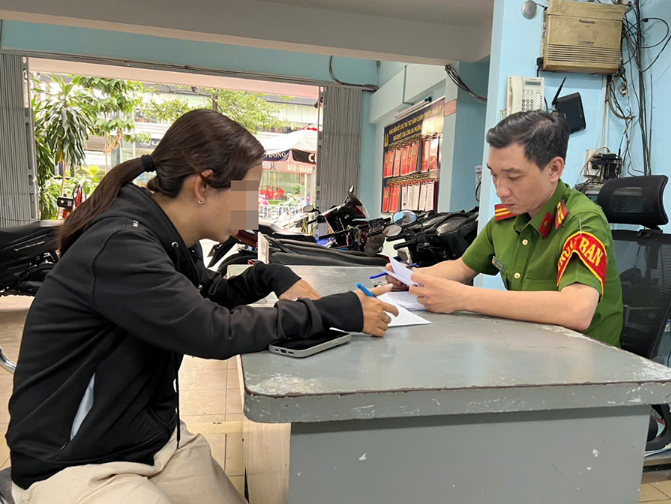 Một trường hợp hoang báo tin giả bị cơ quan chức năng xử lý - Ảnh: Báo Dân Việt