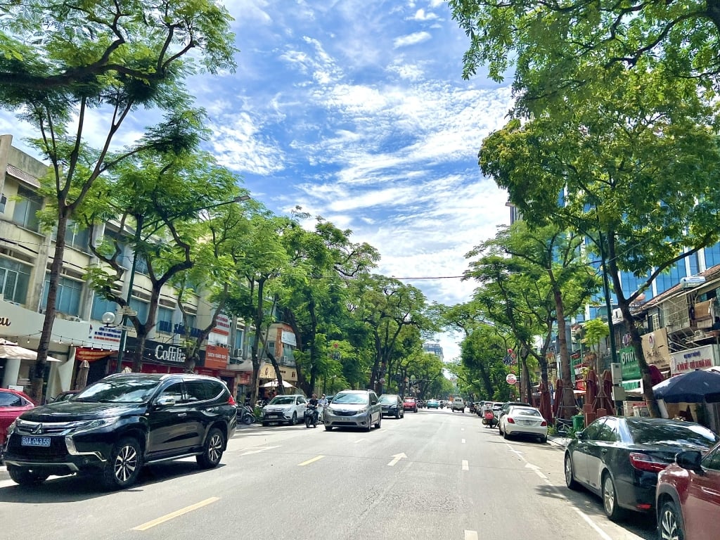 Dự báo thời tiết 10 ngày tới từ đêm 13/7 đến ngày 23/7 cho Hà Nội và cả nước. Ảnh: Vân Lê