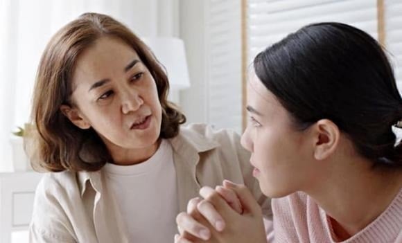  Sau khi biết điểm thi, nhiều học sinh cảm thấy hụt hẫng không phải vì kết quả, mà vì bị so sánh hay đánh giá lựa chọn của mình.