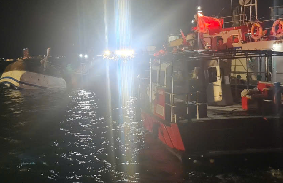 Chìm tàu ở Quảng Ninh: Chuẩn bị nơi nhận thi thể thân nhân