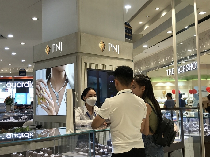  Thị trường vàng chững lại sau đợt tăng mạnh. Ảnh: Nguyễn Đăng