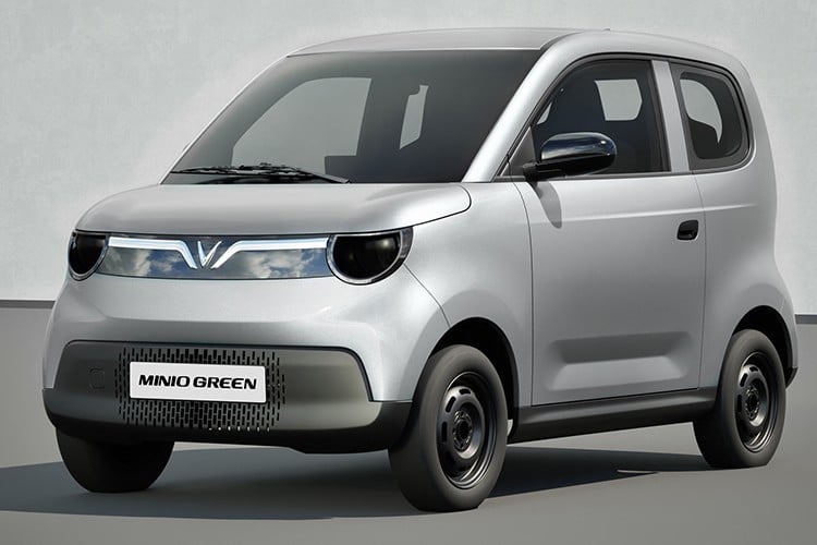Minio Green là mẫu xe điện đô thị cỡ nhỏ 2 cửa, 4 chỗ ngồi, phù hợp cho cả nhu cầu di chuyển cá nhân của khách hàng lẫn kinh doanh dịch vụ.