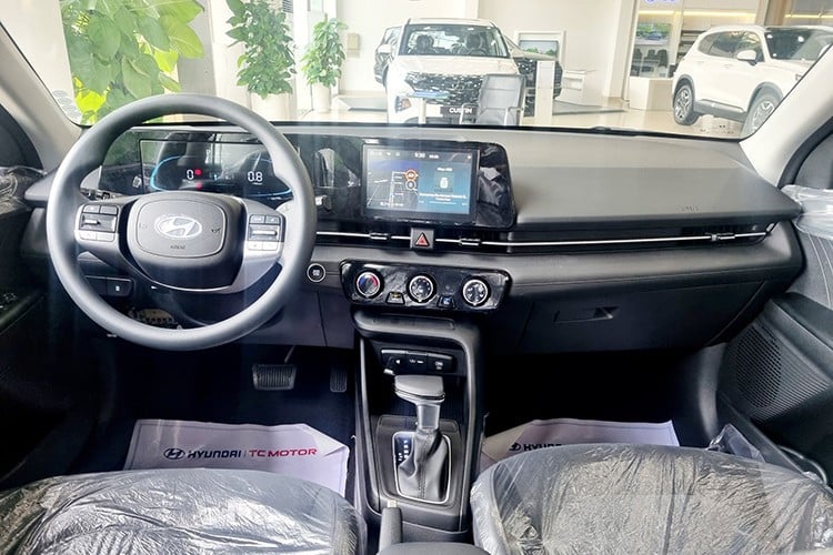  Doanh số bán xe Hyundai Accent nửa đầu năm 2025 đạt 3.793 xe, xếp sau Toyota Vios (doanh số 5.265 xe).