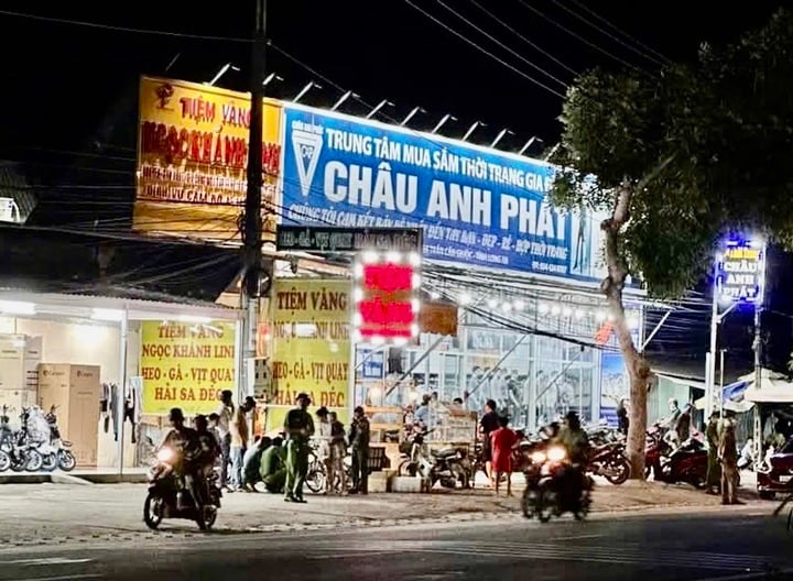 Hiện trường xảy ra vụ cưới táo tợn. Ảnh: VTC News.