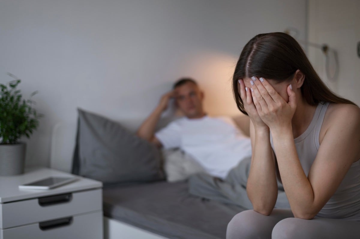 Tôi hối hận vì đã ngoại tình. Ảnh minh họa: FP
