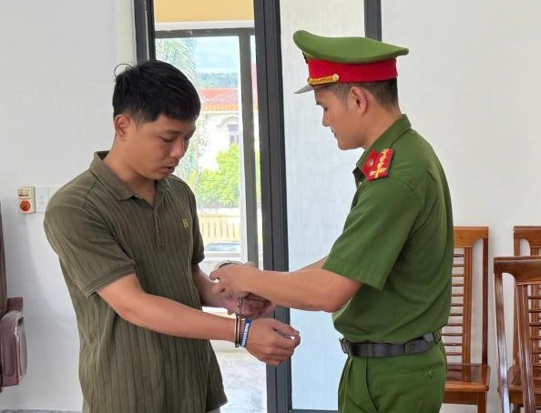 Cơ quan Công an bắt tạm giam Trịnh Hữu Thắng.