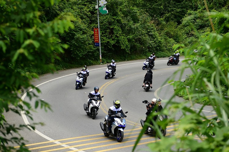  Dù là xe tay ga thể thao, Yamaha NVX 2025 vẫn chú trọng yếu tố tiện nghi, điều rất quan trọng với người dùng Việt Nam.